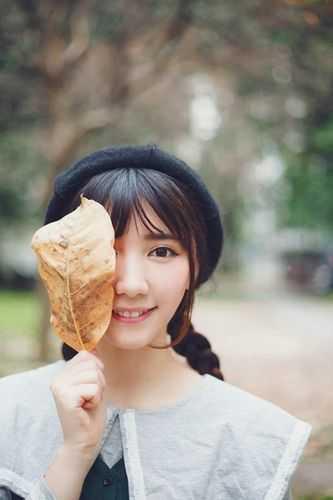 消防员救火发现女朋友